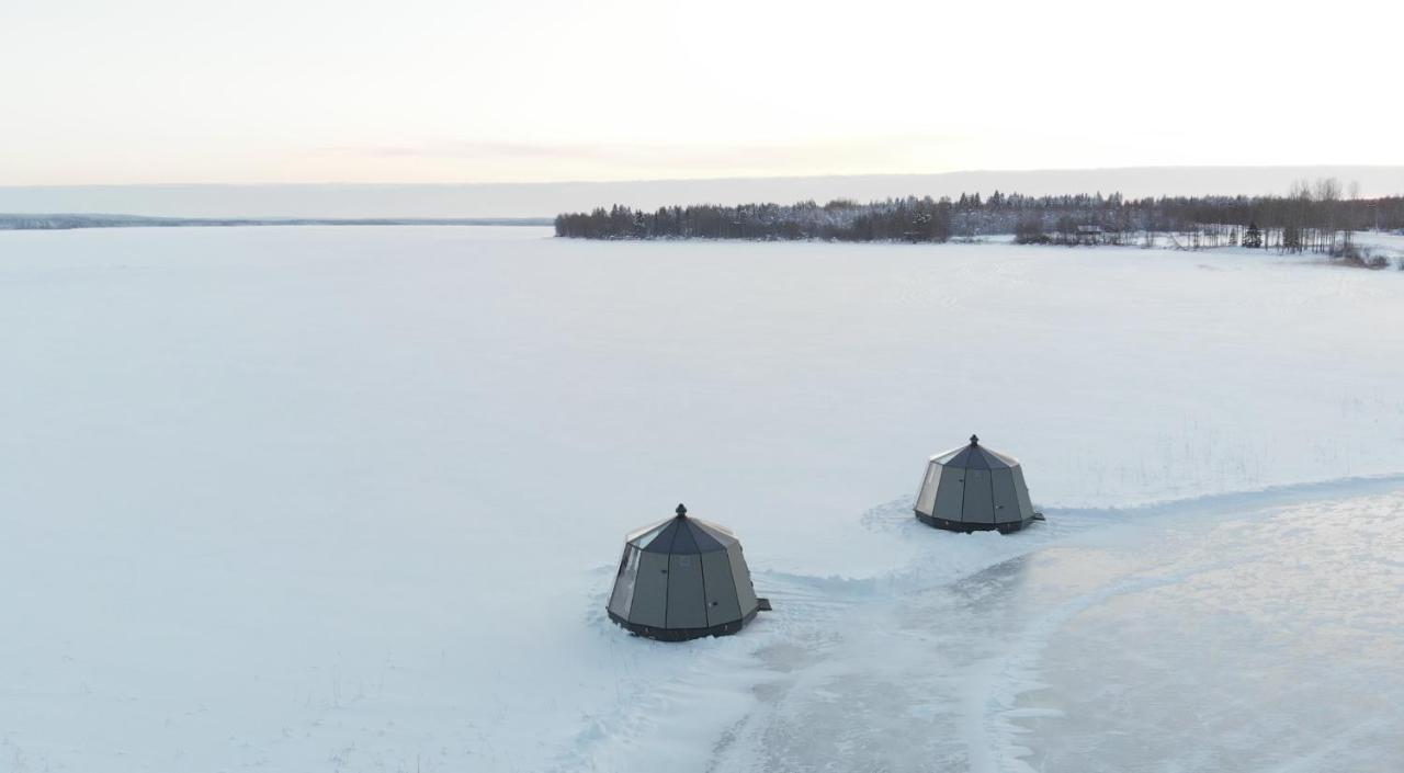 Vikajaervi Lake View Experience Igloos Рованиеми Екстериор снимка