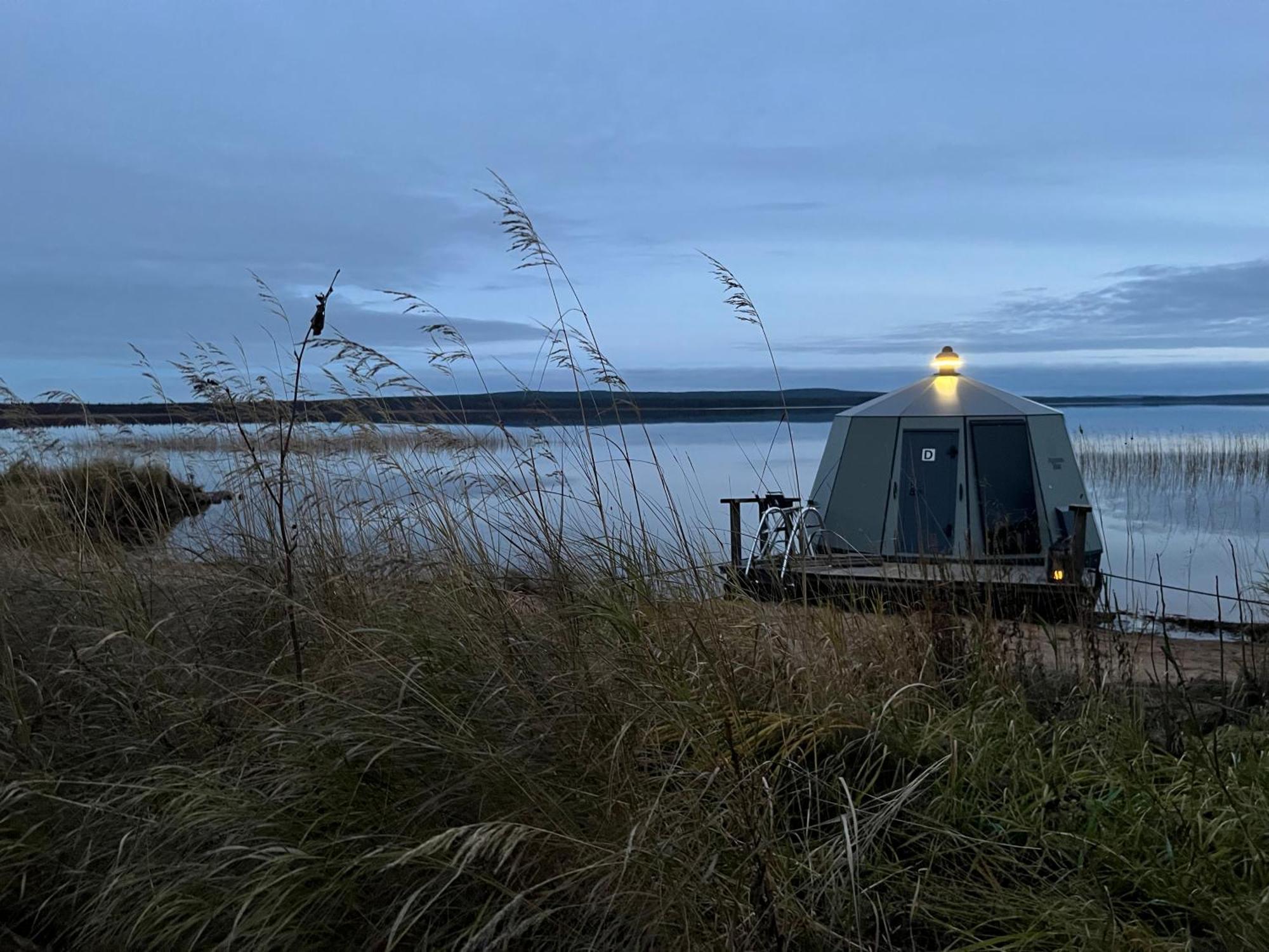 Vikajaervi Lake View Experience Igloos Рованиеми Екстериор снимка